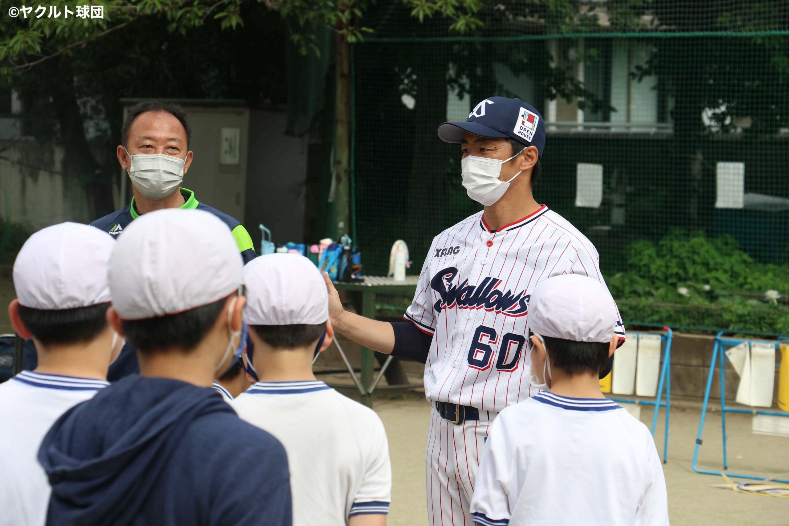 伸びるのは ボールが飛ぶ距離だけではない 東京ヤクルトスワローズ 投げ方教室 Sports For Social